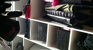 phim sex cưỡng hiếp tập thể Carolina sao cho một chàng trai một công việc thổi. phim sex lái máy bay bà già