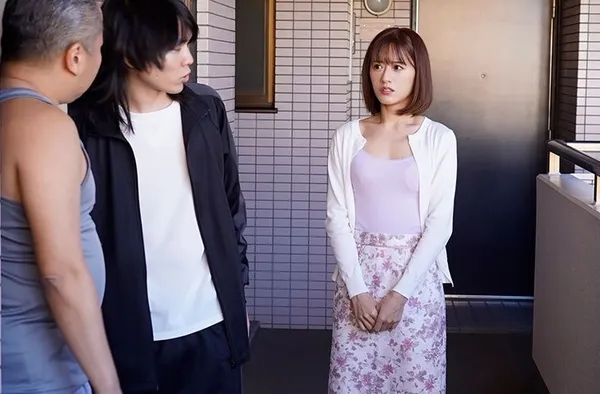 truyện tranh sex one shot Cuộc sống nghèo khó, cậu em trai bán chị gái mong được đổi đời